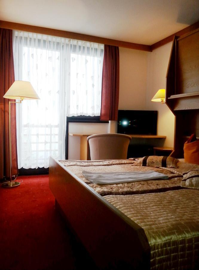 تريفن Hotel Alpinum المظهر الخارجي الصورة