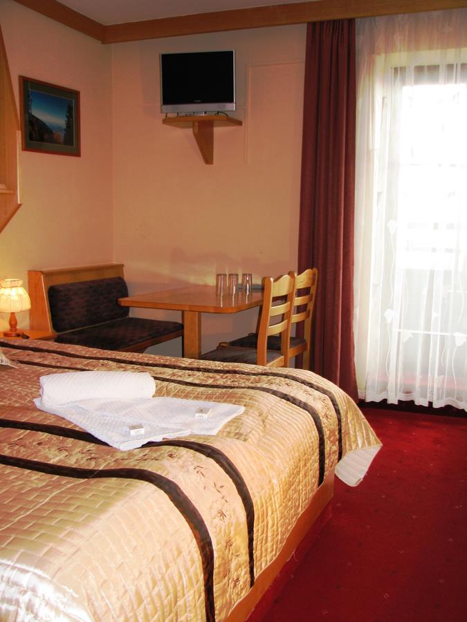 تريفن Hotel Alpinum المظهر الخارجي الصورة