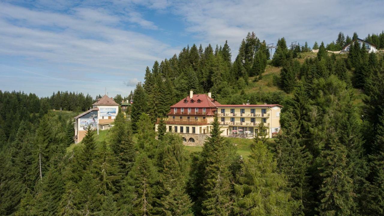 تريفن Hotel Alpinum المظهر الخارجي الصورة